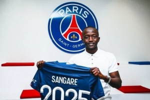 开云登录-记者：曼城想免签巴黎18岁前锋桑加雷，多支德国球队也对他感兴趣