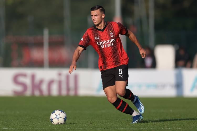 开云平台-记者：西米奇将与吉达联合签约至2029年，转会费总价超2000万欧