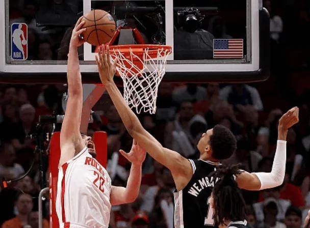 开云平台-小火龙烫伤斑马！申京炸裂表现送文班生涯最惨一战