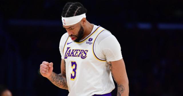 开云中国-湖人争冠没戏！不4不5的浓眉哥再遭欧洲白熊蹂躏